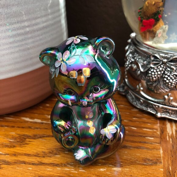 Fenton Hand-Painted Iridescent Carnival Glass Bear - Picture 4 of 4